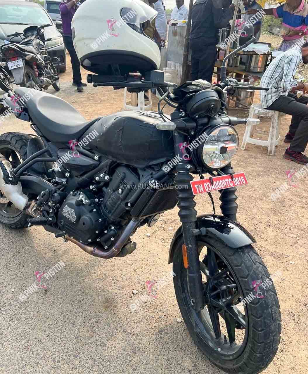 Royal Enfield Guerrilla 450 Leaked Photos