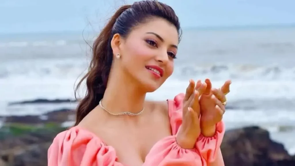 Urvashi Rautela Leaked Video